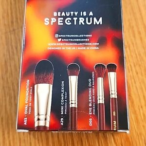 New 3 Piece Make-up Brush Set by Spectrum - Never opened